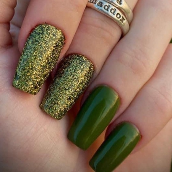 Sparkle & Co Green Holographic Glitter Nail Dip Powder IWIA 29 So No Wifi - Picture 6 of 8
